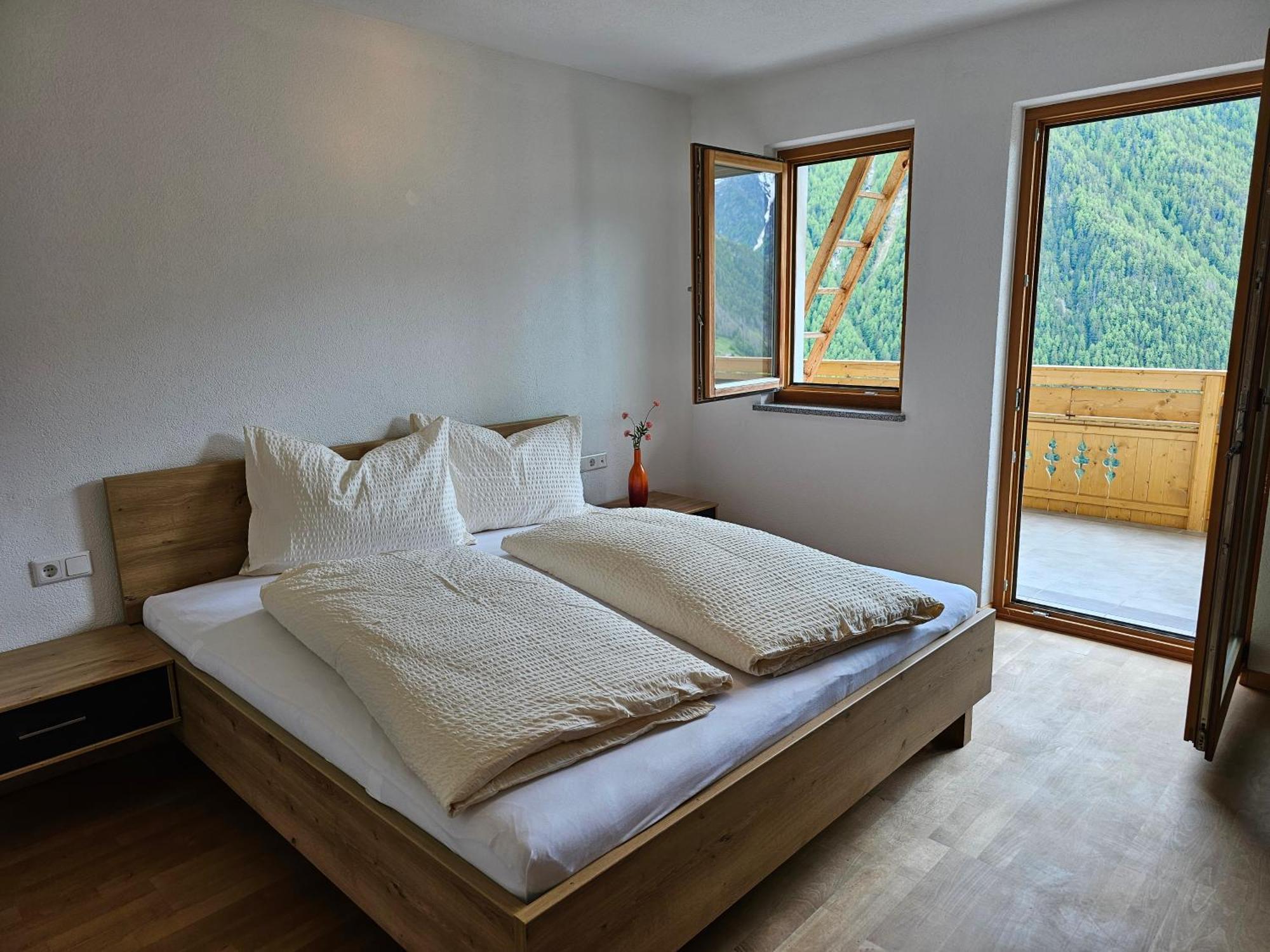 Alpenblick Lodge Tscholl Martello Kültér fotó